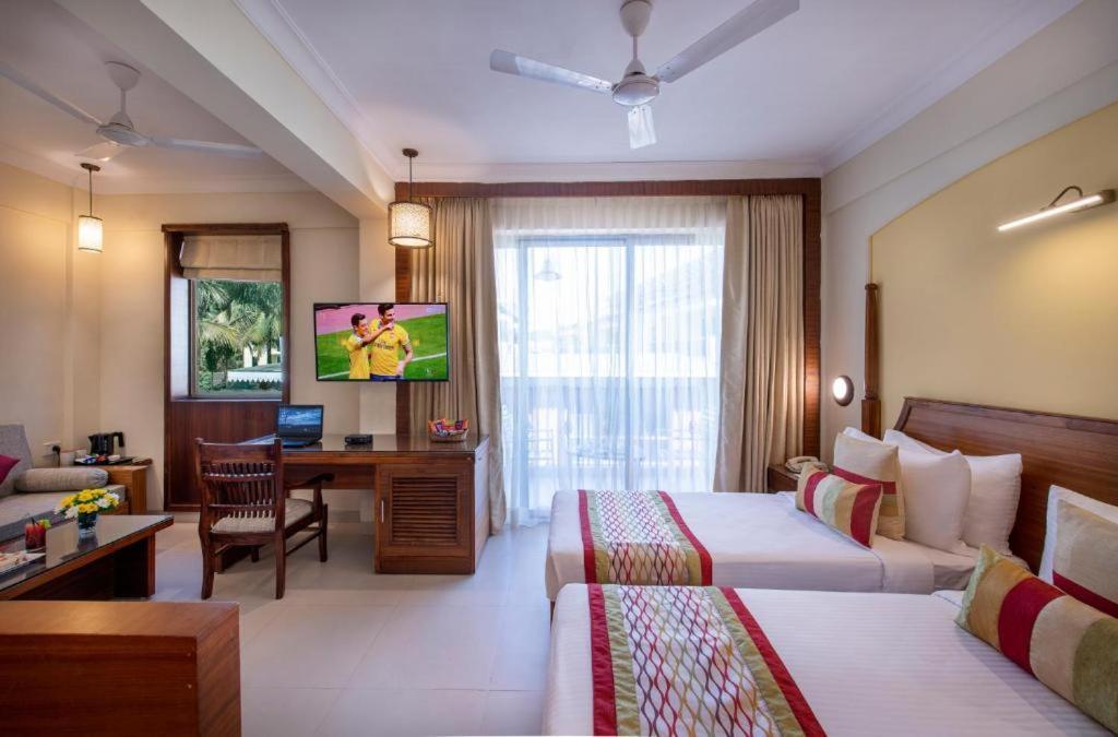 Sea Breeze Max Resort & Spa Madgaon Εξωτερικό φωτογραφία