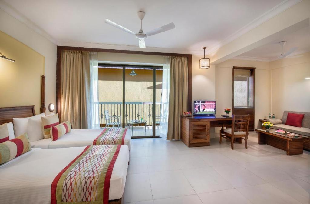 Sea Breeze Max Resort & Spa Madgaon Εξωτερικό φωτογραφία