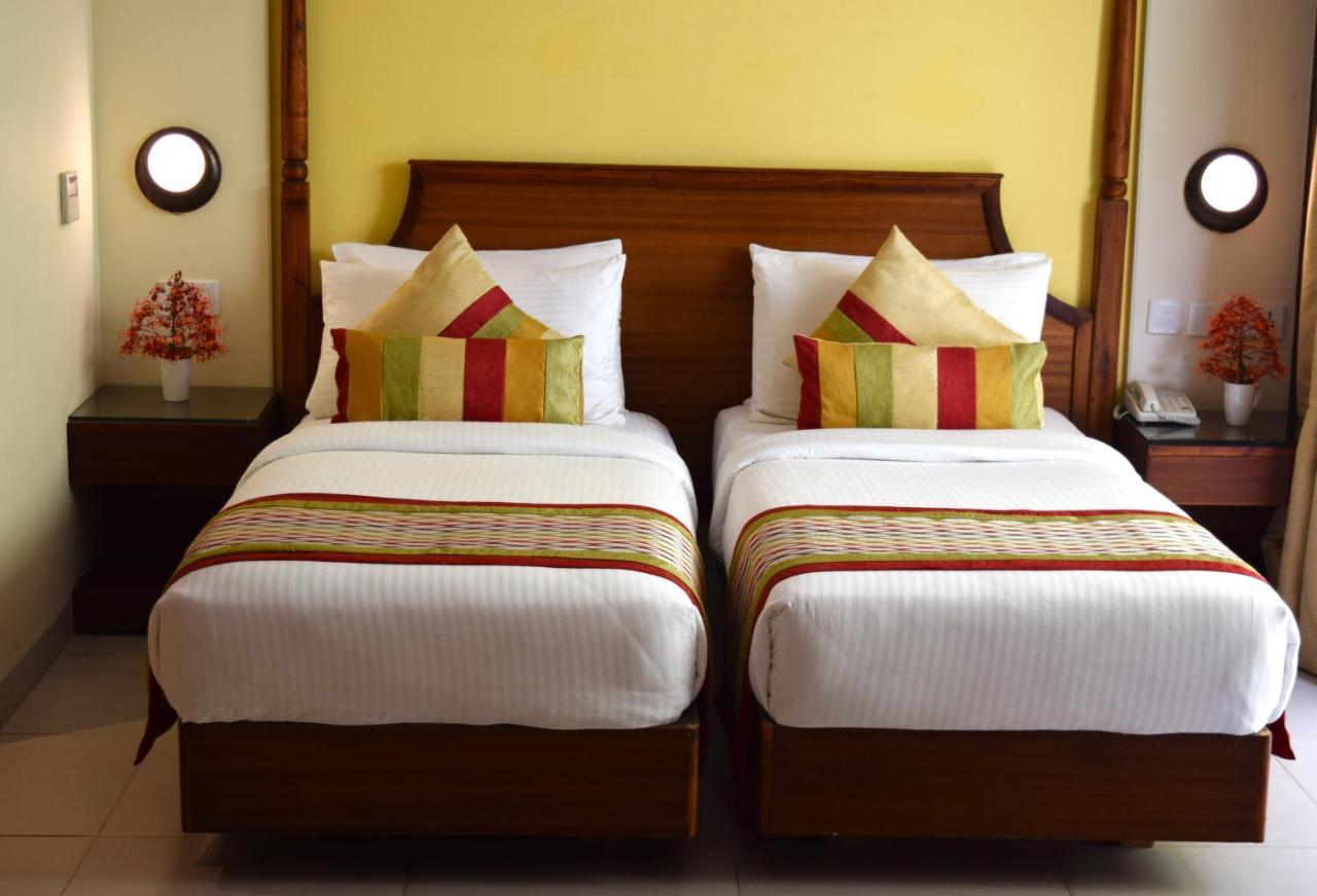 Sea Breeze Max Resort & Spa Madgaon Εξωτερικό φωτογραφία