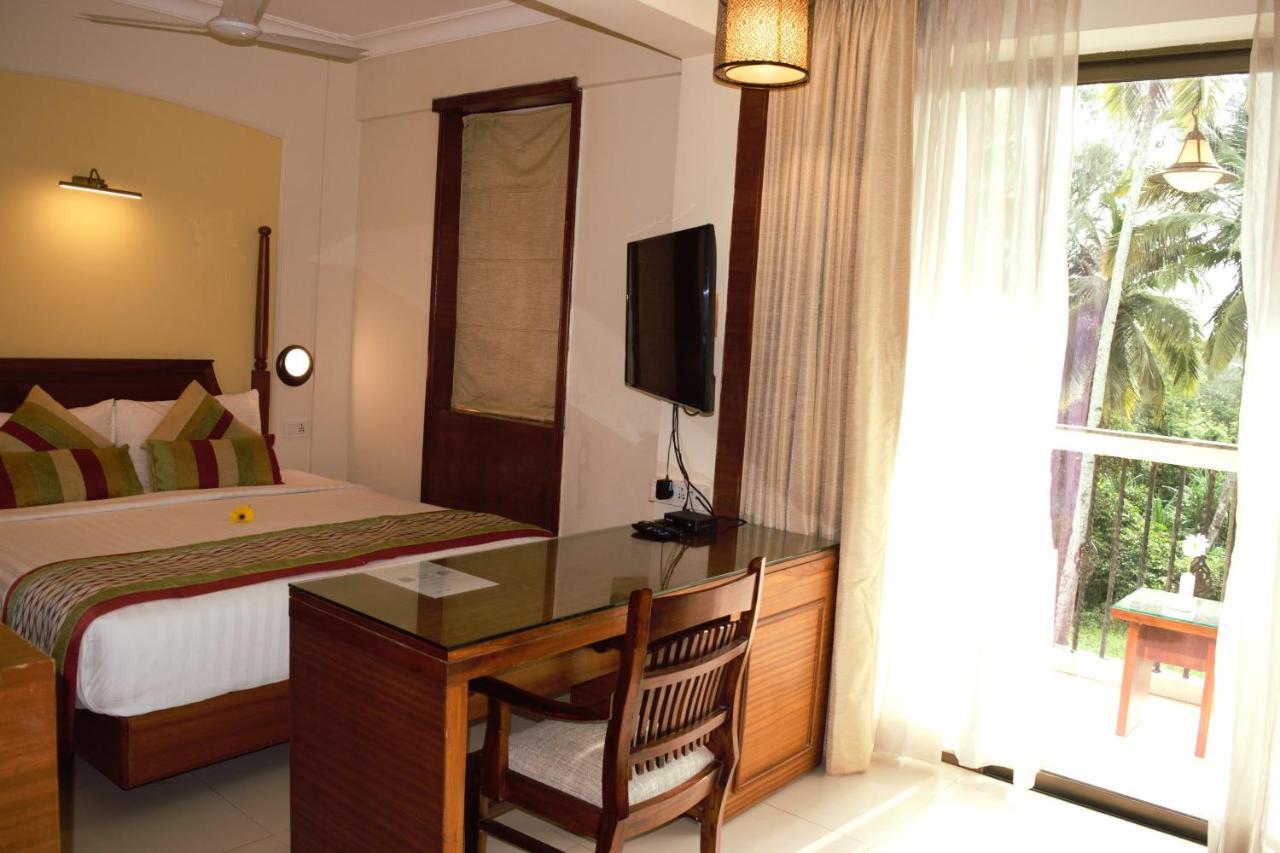 Sea Breeze Max Resort & Spa Madgaon Εξωτερικό φωτογραφία